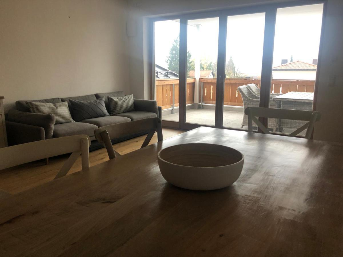 Apartment Seeglueck Am Schliersee - Modern, Zentral, Perfekt Fuer Familien المظهر الخارجي الصورة
